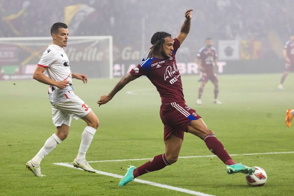 Soi kèo Sion vs Servette lúc 02h00 ngày 5/2/2025 soi-keo-sion-vs-servette-luc-02h00-ngay-5-2-2025-1